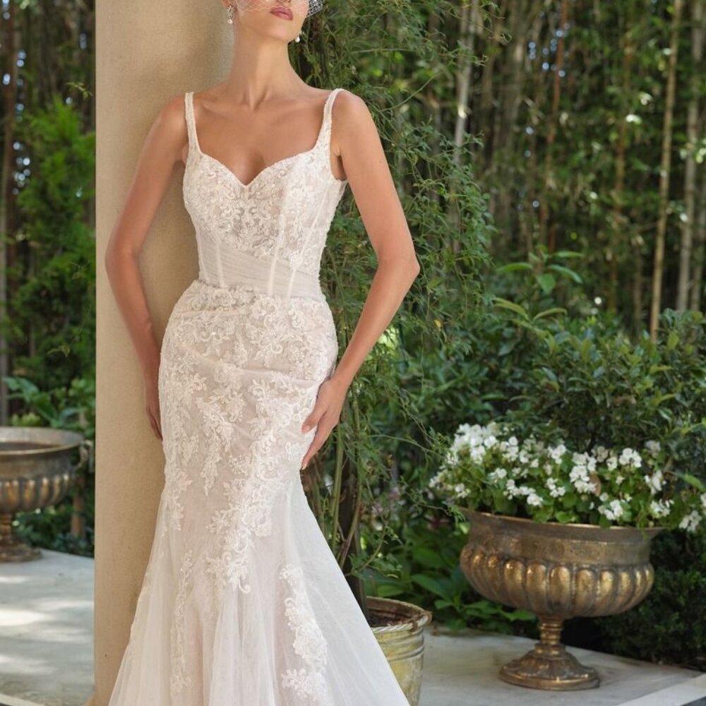 OFF WHITE/NUDE MERMAID WEDDING DRESS, BRIDAL GOWN